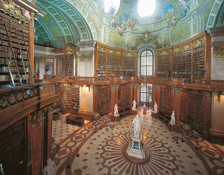 amazing-libraries-25__880